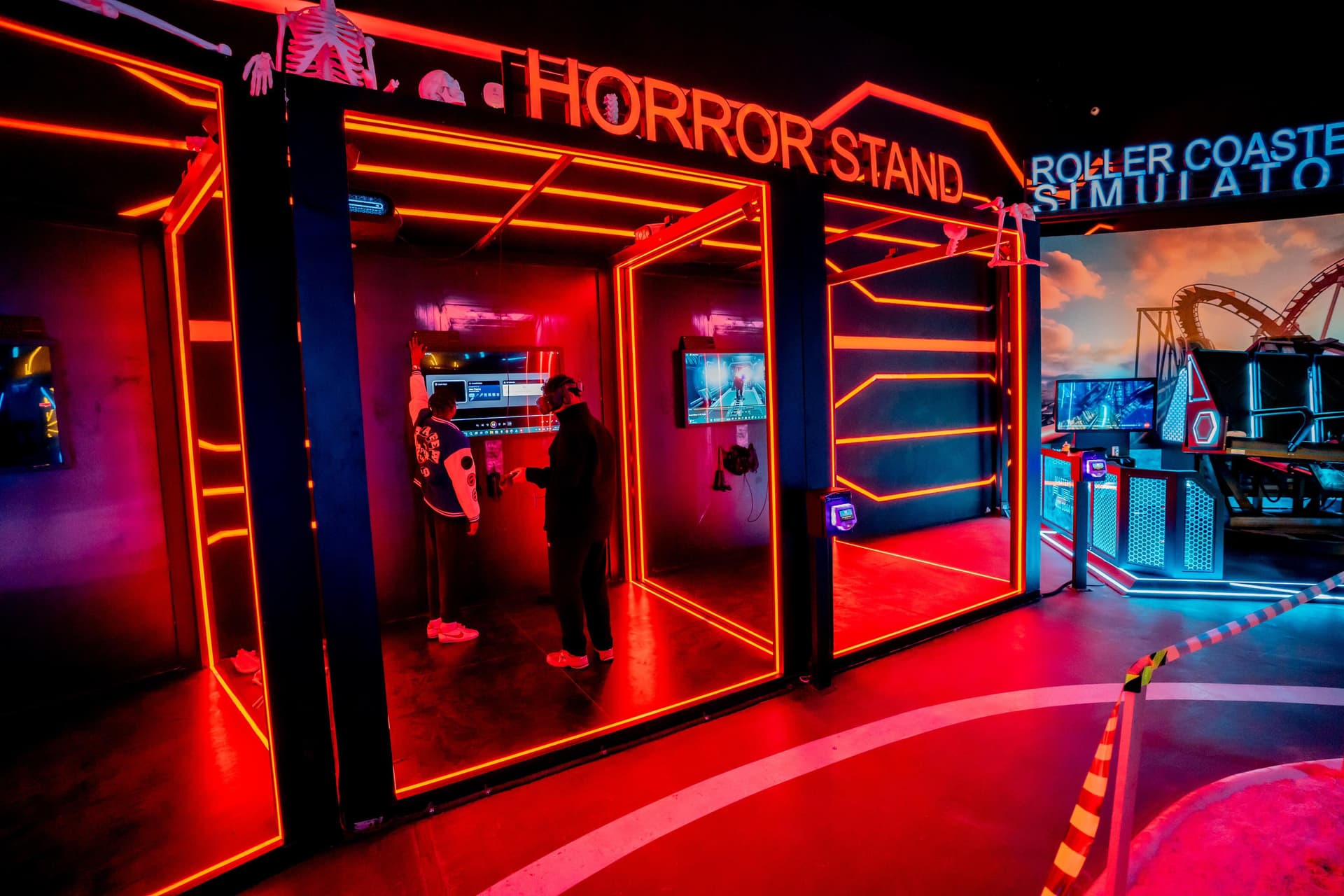 تجربة "Meta World" في بوليفارد وورلد .. تأخذ عشاق الألعاب التفاعلية إلى عالم آخر من التشويق