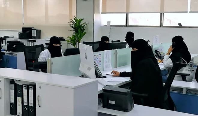 مليار ريال مشاريع معمدة لـ 22 ألف منشأة صغيرة ومتوسطة في منصة "فرصة"