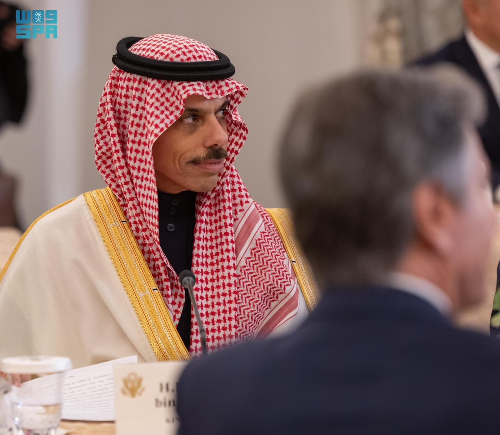  اللجنة الوزارية المكلفة من القمة العربية الإسلامية تجتمع مع وزير الخارجية الأمريكي