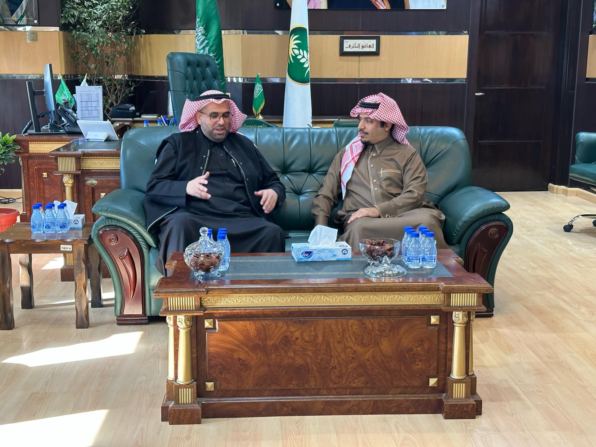 مدير بيئة عسير يبحث تنفيذ عدد من البرامج المشتركة مع مدير التعليم بالمنطقة 