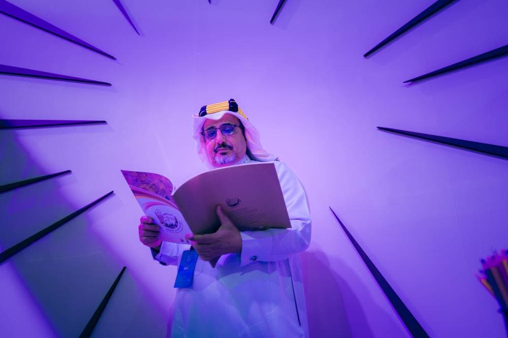 الرواية والتاريخ - يتفرعان من أصل واحد وحقل واحد وهو السرد.