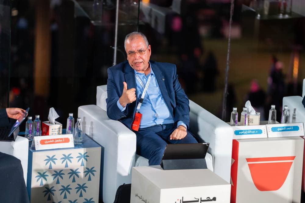 الأكاديمي الدكتور عبدالله إبراهيم.