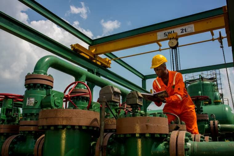 نيجيريا تبدأ تشغيل أكبر مصفاة في إفريقيا بطاقة 650 ألف برميل يوميا