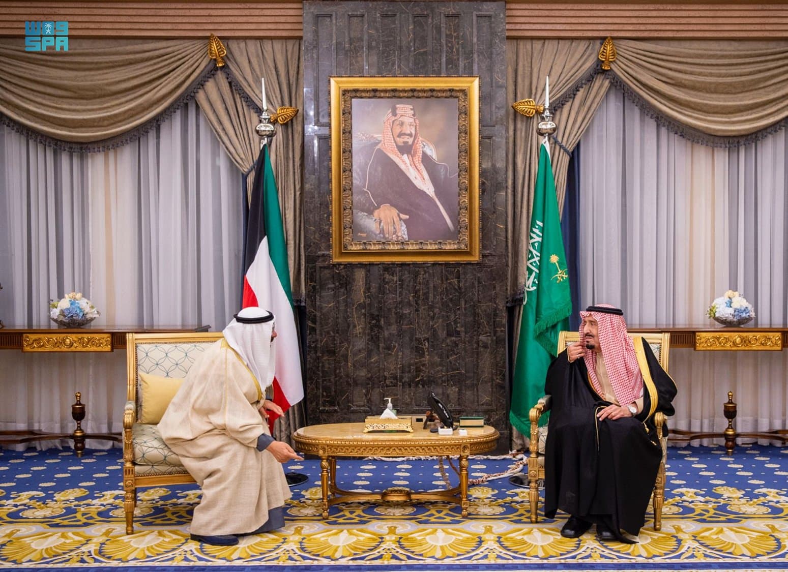 خادم الحرمين الشريفين يستقبل أمير الكويت