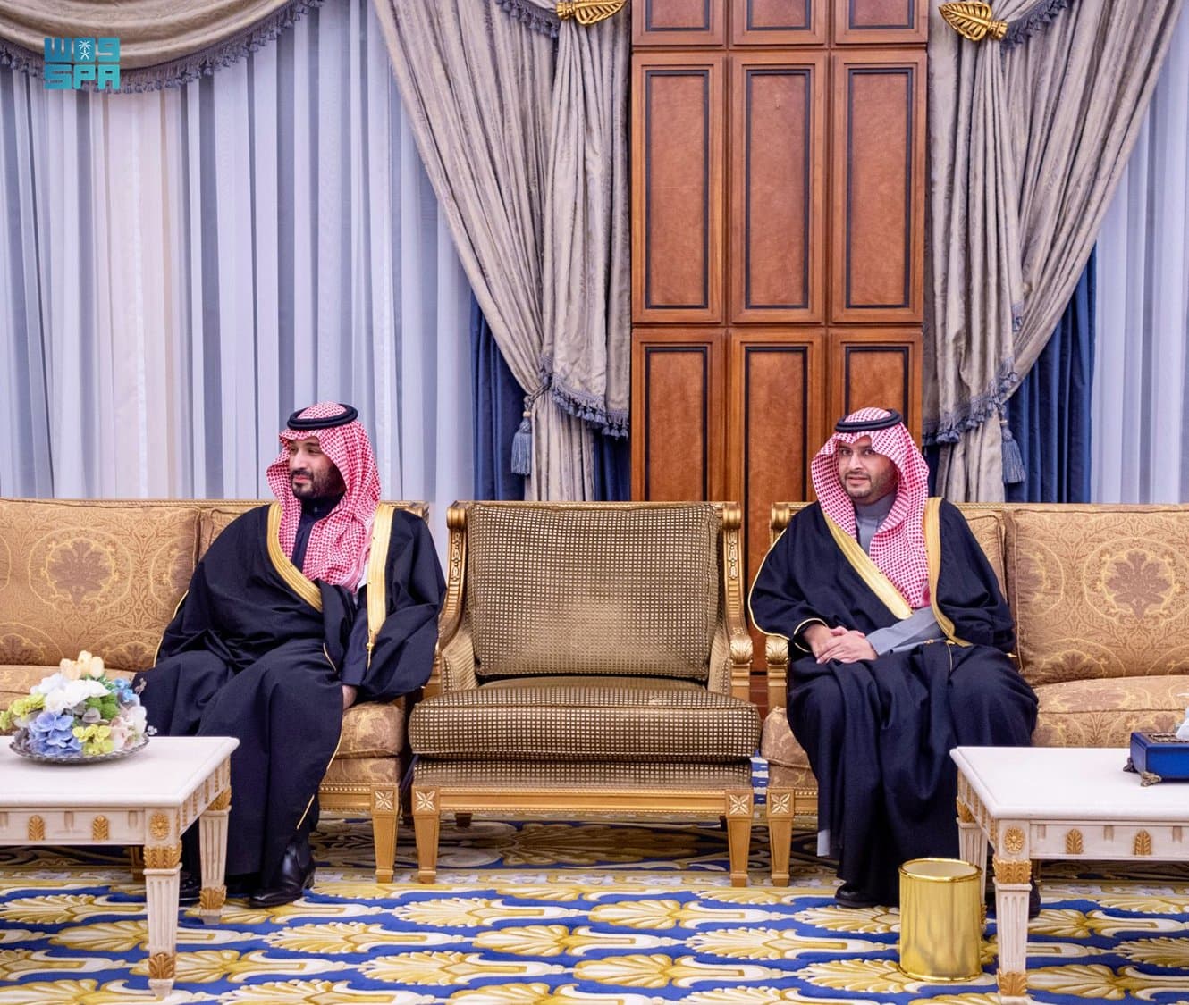 خادم الحرمين الشريفين يستقبل أمير الكويت