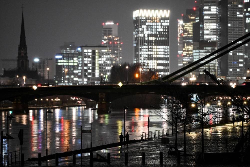 لا يسجل معدل البطالة فارقا كبيرا بسبب تزامنه مع زيادة حجم القوة العاملة. "الفرنسية"