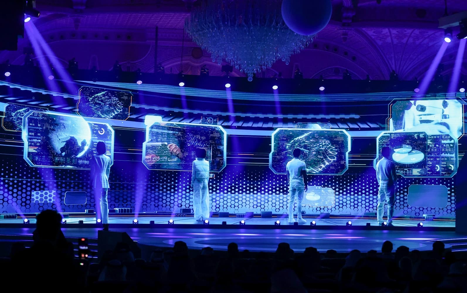 من مؤتمر "مبادرة القدرات البشرية. تصوير : سعد العنزي "الاقتصادية"