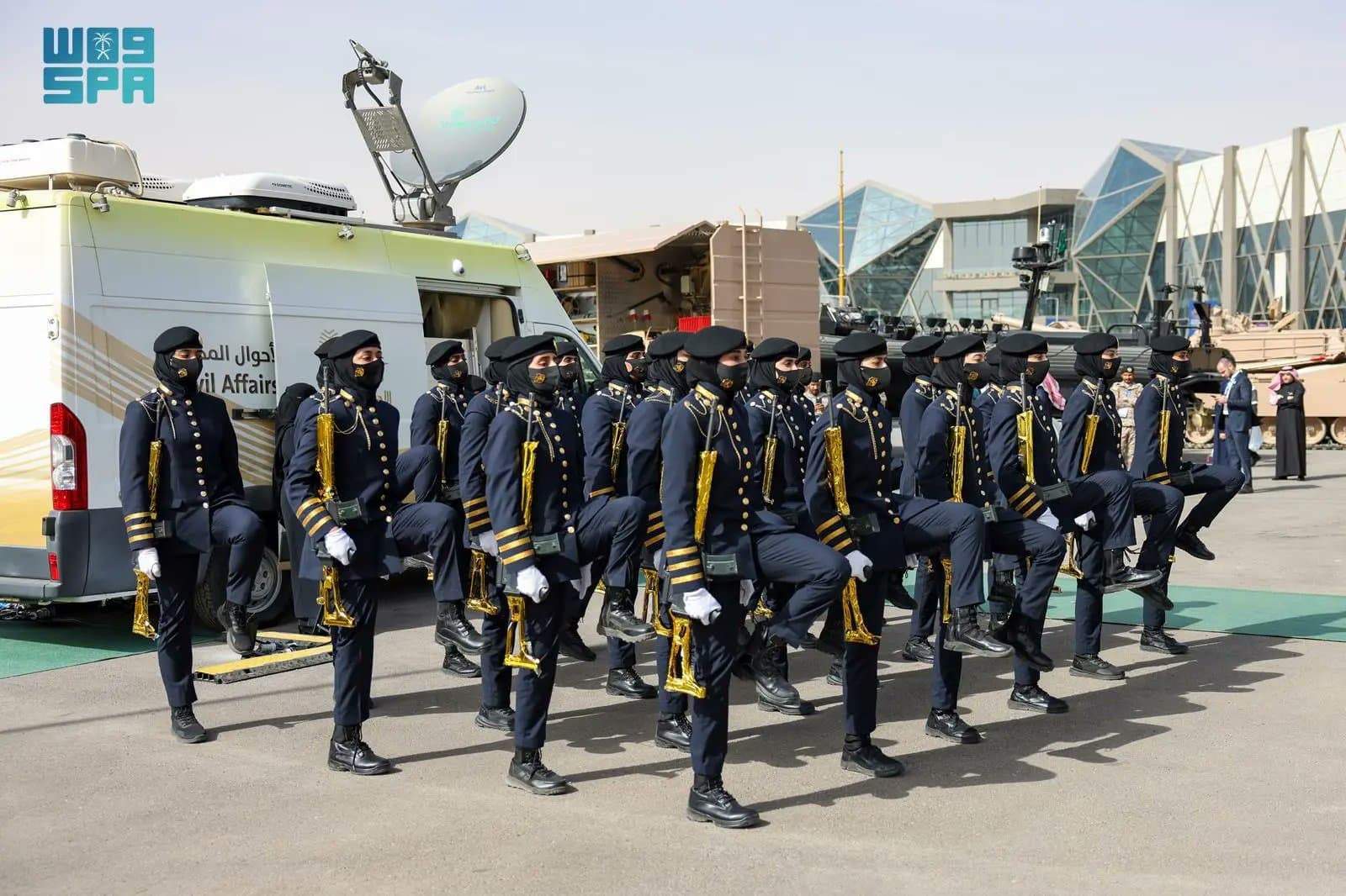 المعهد النسائي بالأمن العام يستعرض "الفصيل الصامت" في معرض الدفاع العالمي 2024