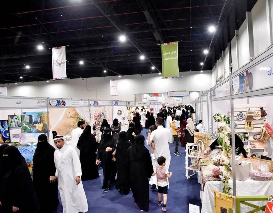 القطاع غير الربحي يشهد تسجيل 56 جمعية أهلية و8 مؤسسات أهلية و21 صندوقا عائليا خلال فبراير.  "واس"