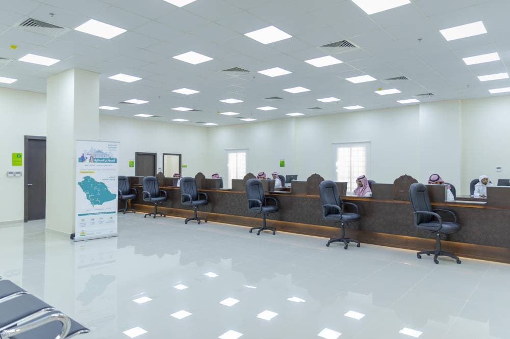 شملت القضايا مطالبات بالأجور وطلب البدل والتعويضات والمكافآت.