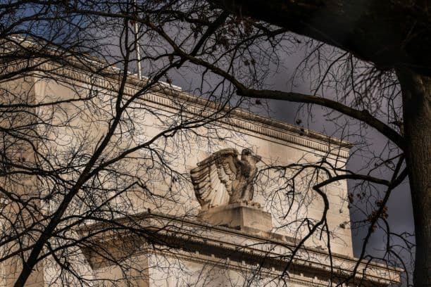 "الخزانة" الأمريكية تعتزم بيع سندات بقيمة 183 مليار دولار خلال الأسبوع المقبل