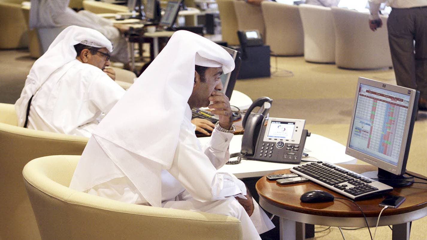 تأثر المؤشر القطري بانخفاض سهمي "صناعات قطر" و"مصرف قطر الإسلامي" 1.6 و1 % على الترتيب.