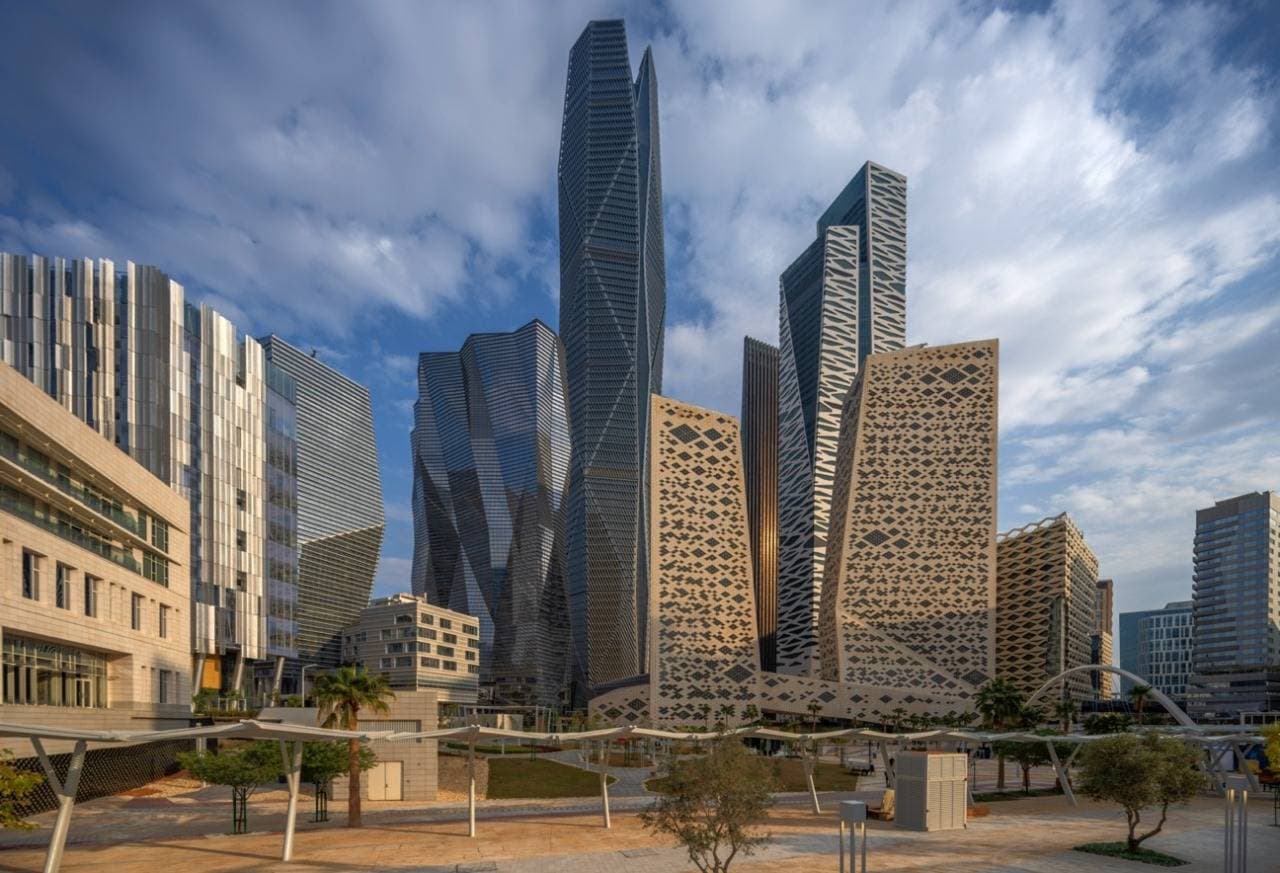 القطاع الخاص السعودي غير النفطي ينتعش مدعوما بتسارع الإنتاج إلى أعلى مستوى في 6 أشهر