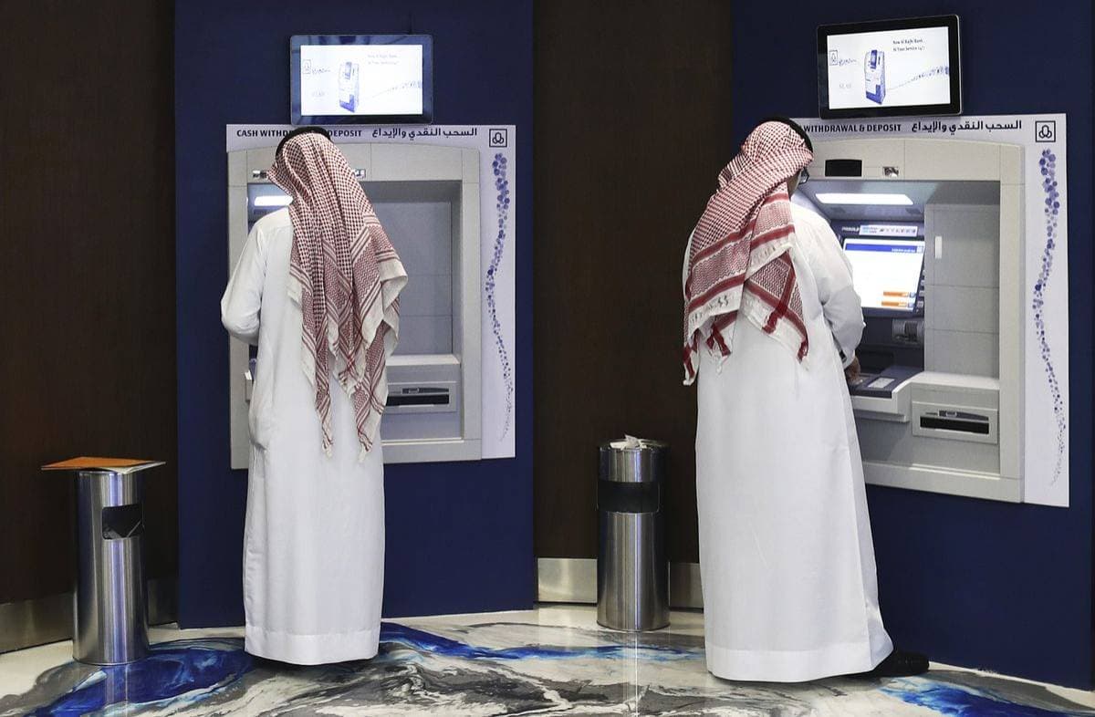 سجلت كبرى بنوك الخليج ارتفاعا في صافي الدخل من الفائدة.