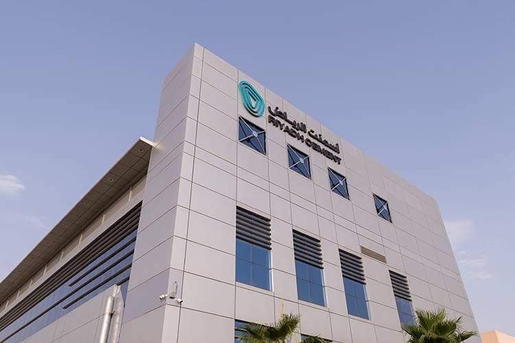 تراجع أرباح "أسمنت الرياض" 4.4% خلال الربع الأول نتيجة تراجع المبيعات