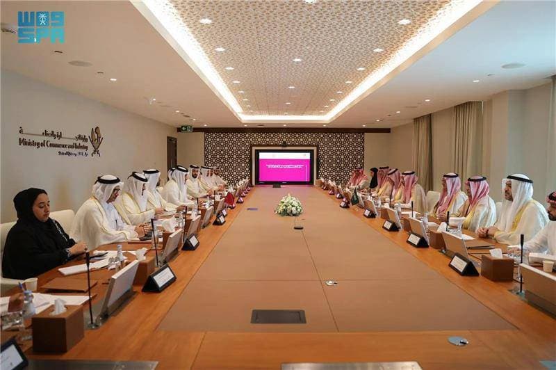 جانب من اجتماع وزير الصناعة السعودي والقطري في الدوحة. "واس"