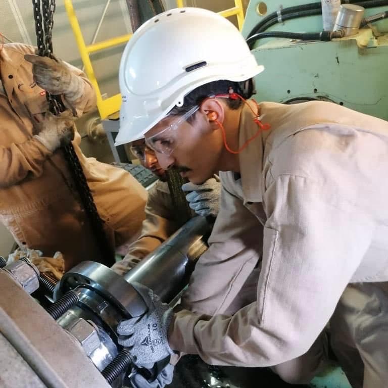 تتضمن اشتراطات الحصول على تعريفة الاستهلاك الكثيف أن يكون معامل الحمل الكهربائي للمنشأة لا يقل عن 80 %. 