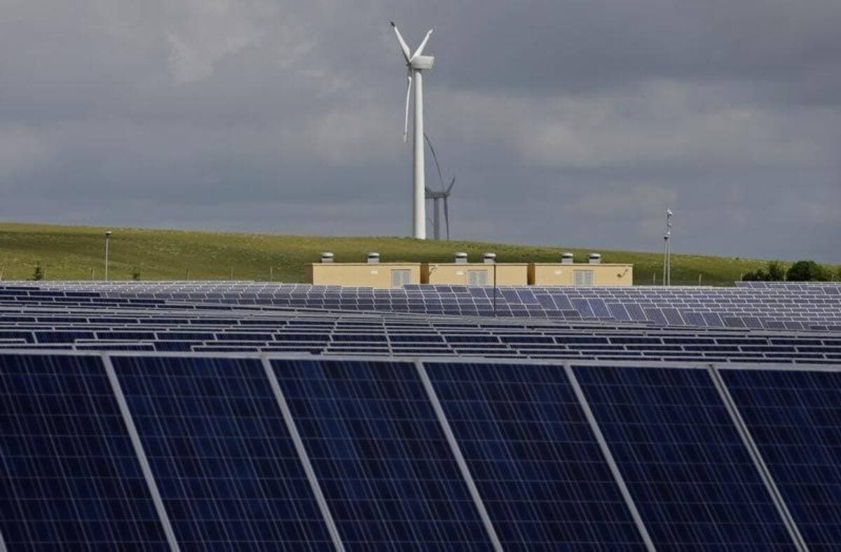 مؤسسة بحثية : 30 % من كهرباء العالم تأتي الآن من مصادر الطاقة المتجددة