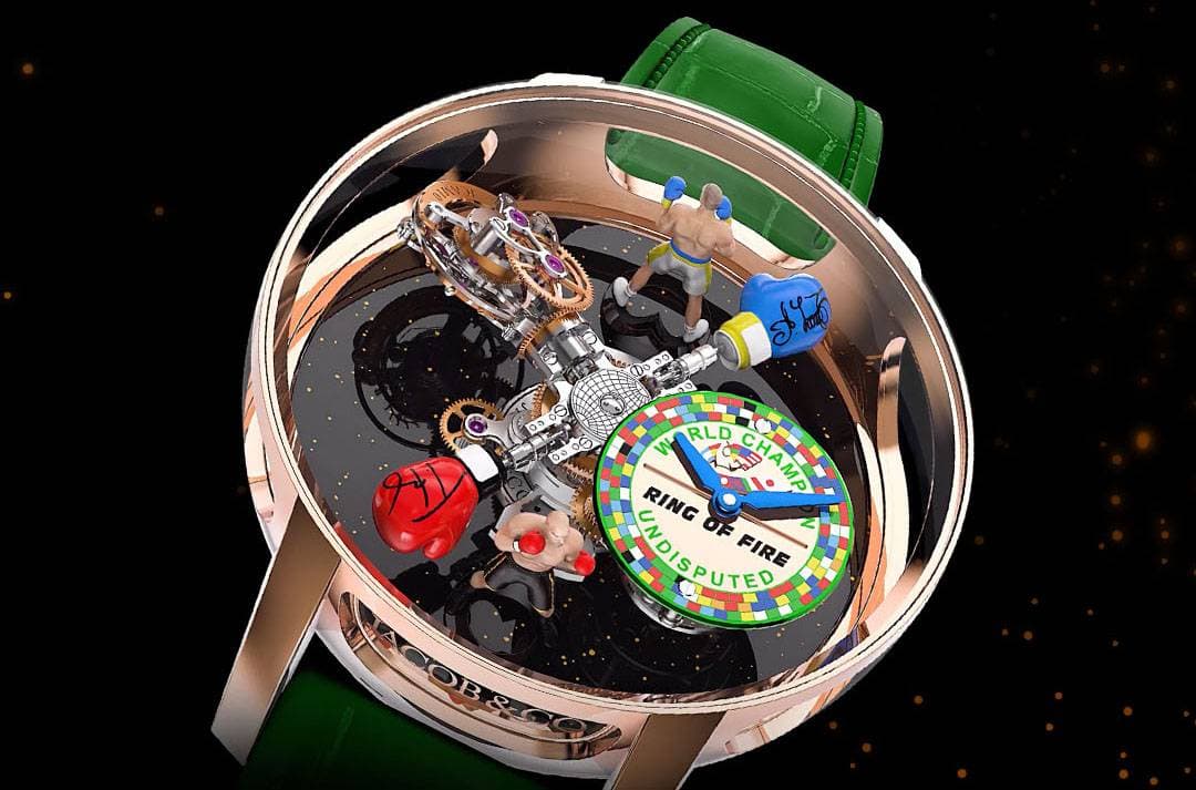 ساعة اليد التي صعنت يدويا وخصصت لنزال "حلبة النار".