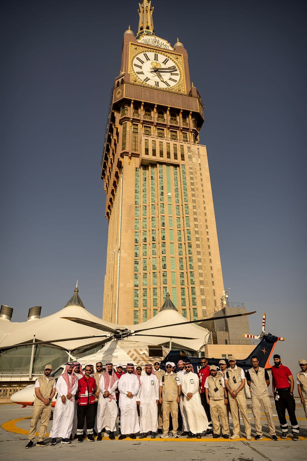 اعتماد مهبطي الطائرات العامودية في أبراج الساعة في الإسعافات الجوية