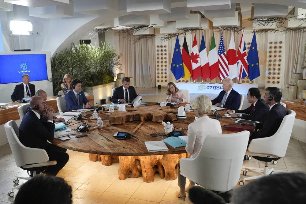 جانب من اجتماع مجموعة الدول الصناعية السبع الكبرى في بوليا جنوب إيطاليا. "أ.ب"