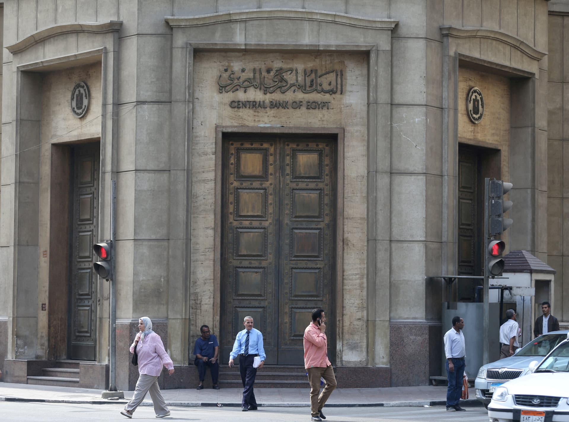 سعت مصر لمواجهة النقص المزمن في النقد الأجنبي والتضخم المرتفع على مدى العامين الماضيين.