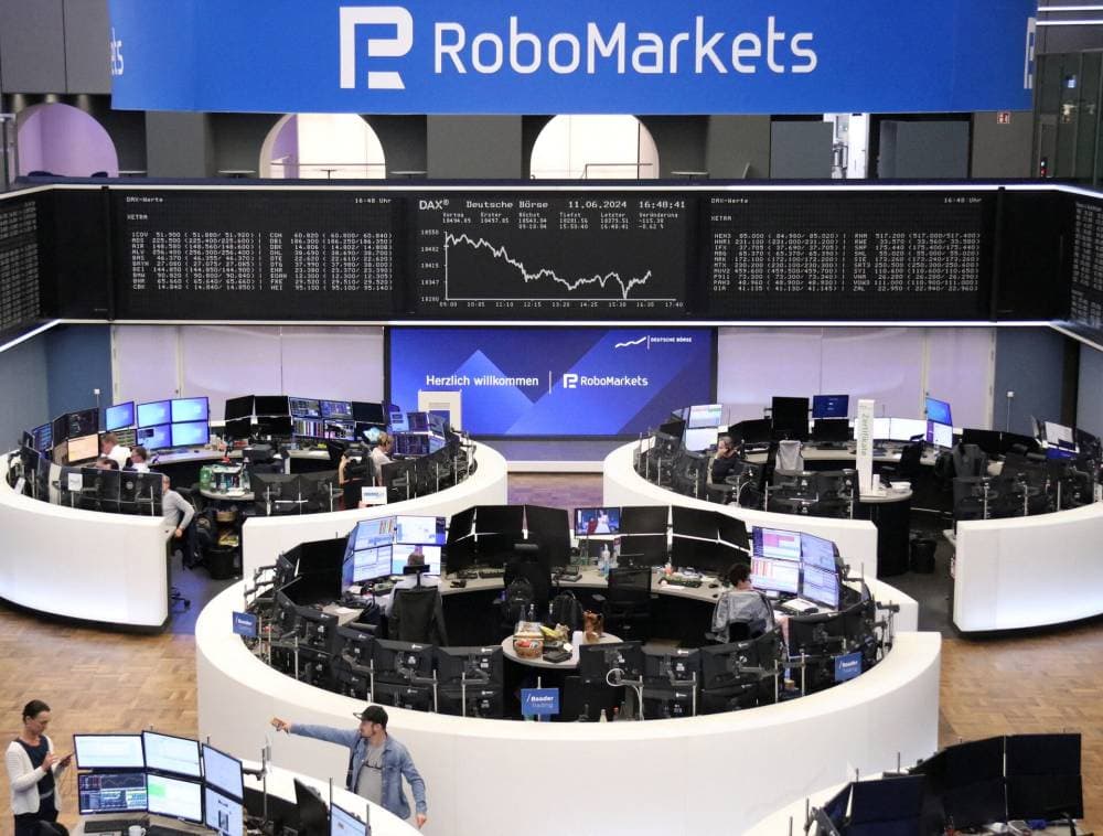 الأسهم الأوروبية تصعد 0.9 % بقيادة قطاع العقارات