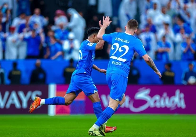 جانب من لقاء الهلال والعين في دوري أبطال آسيا. 