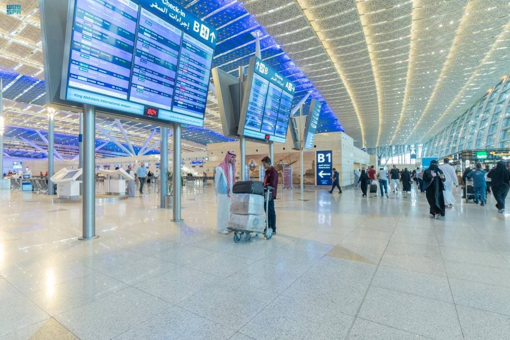 مطارات الرياض وجدة، والدمام، والتجمع الثاني تعمل بصورة طبيعية. "واس"