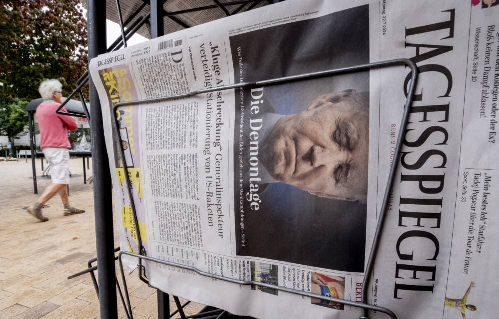 بايدن على غلاف إحدى الصحف تحت عنوان «التفكيك» اليوم في ألمانيا. «الفرنسية»