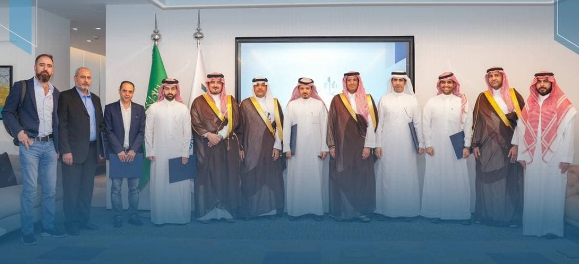 صورة من توقيع الاتفاقية نشرت على حساب "مدن" في منصة x.