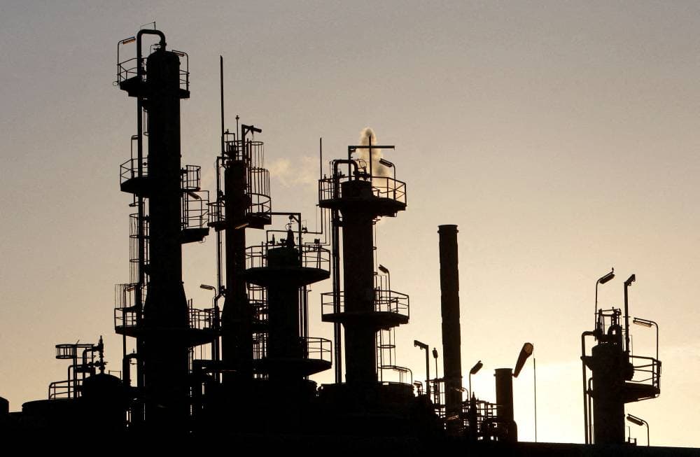 انخفضت العقود الآجلة لخام برنت 1.4 % إلى 78.63 دولار للبرميل. المصدر: رويترز