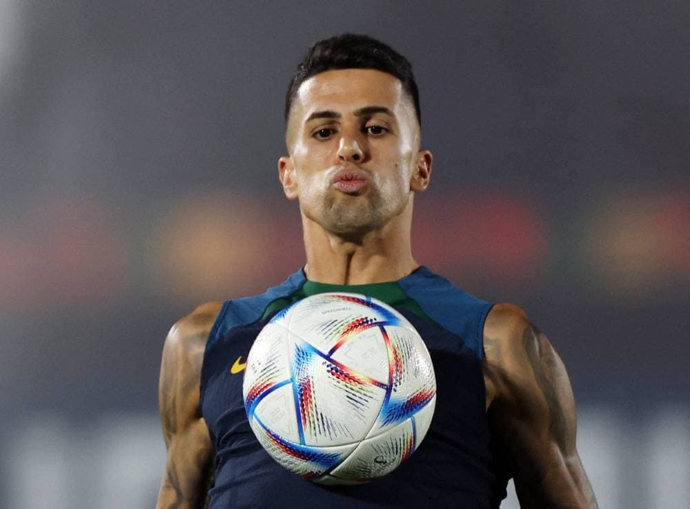 توصل الهلال وسيتي على انتقال اللاعب كانسيلو. رويترز