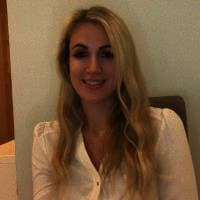 كاتي رامزي رئيسة التكنولوجيا المالية في وزارة الأعمال والتجارة البريطانية