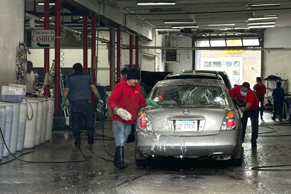 البطالة تثير مخاوف تباطؤ النمو وخطر الركود في الولايات المتحدة