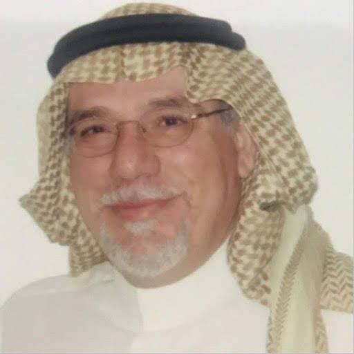 الدكتور عمرو حافظ