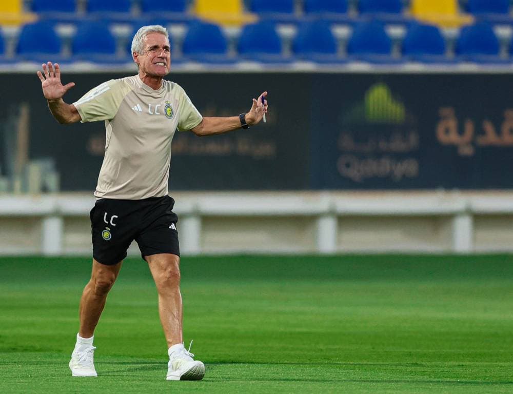  اضطر النصر لدفع 6 ملايين يورو لفك عقد الشراكة مع كاسترو. مركز النصر الإعلامي