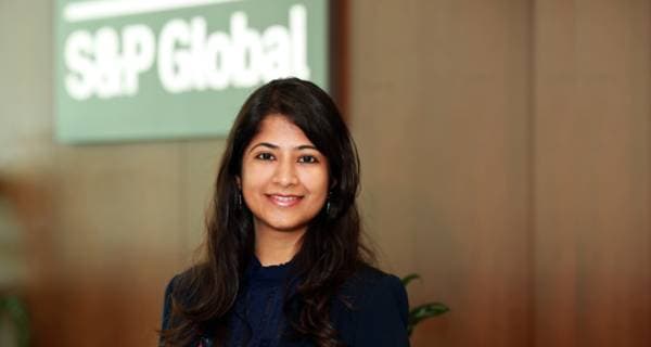 مديرة التصنيفات السيادية في وكالة ستاندرد آند بورز للتصنيف الائتماني ذهبية غوبتا