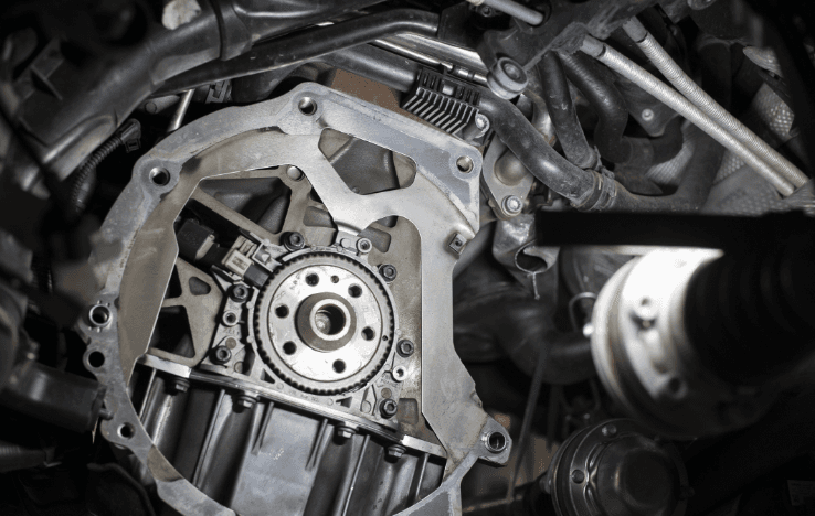 تصنيع 265 محركا لناقلات النفط والسفن في السعودية مطلع 2026