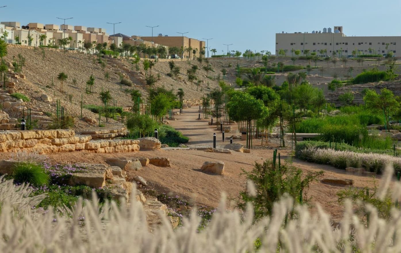 افتتاح شعيب "غذوانة" العابر لأحياء الرياض الغربية بطول 5.2 كيلومتر