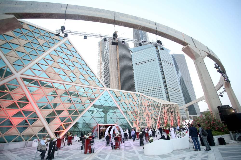 شهد شهر أغسطس تنافسا قويا بين 60 فيلما في صالات العرض السعودية. "الاقتصادية"