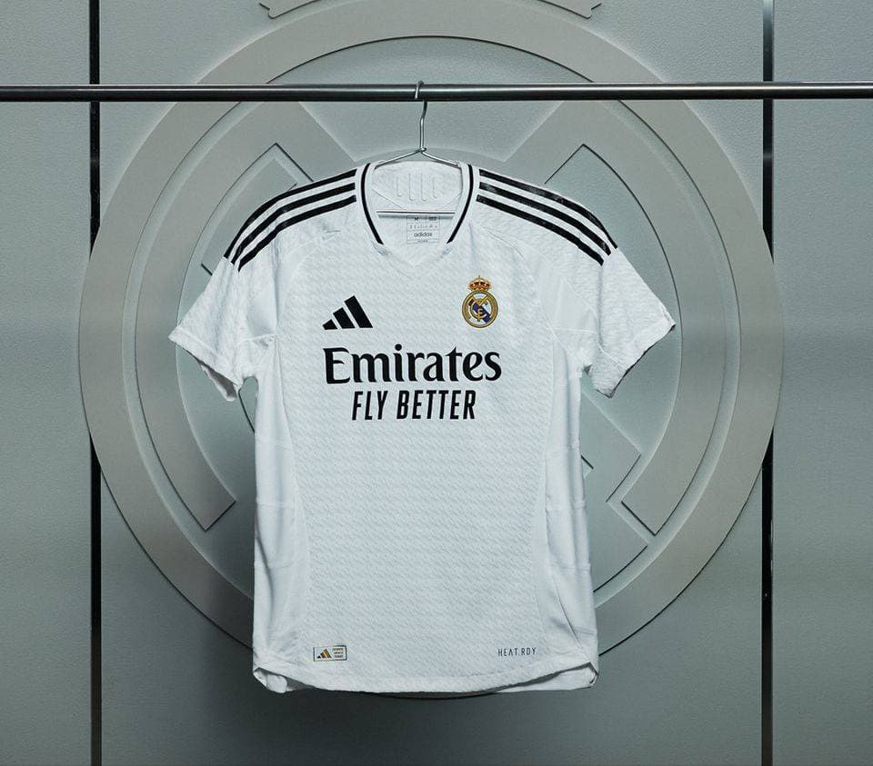 قميص ريال مدريد الأعلى سعرا في العالم بـ 185 يورو. نادي ريال مدريد