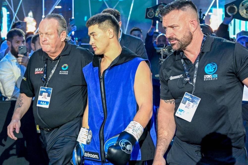 افتتاح موسم الرياض .. ملاكمة ووصلات غنائية وعروض نارية وطائرات دروزنز