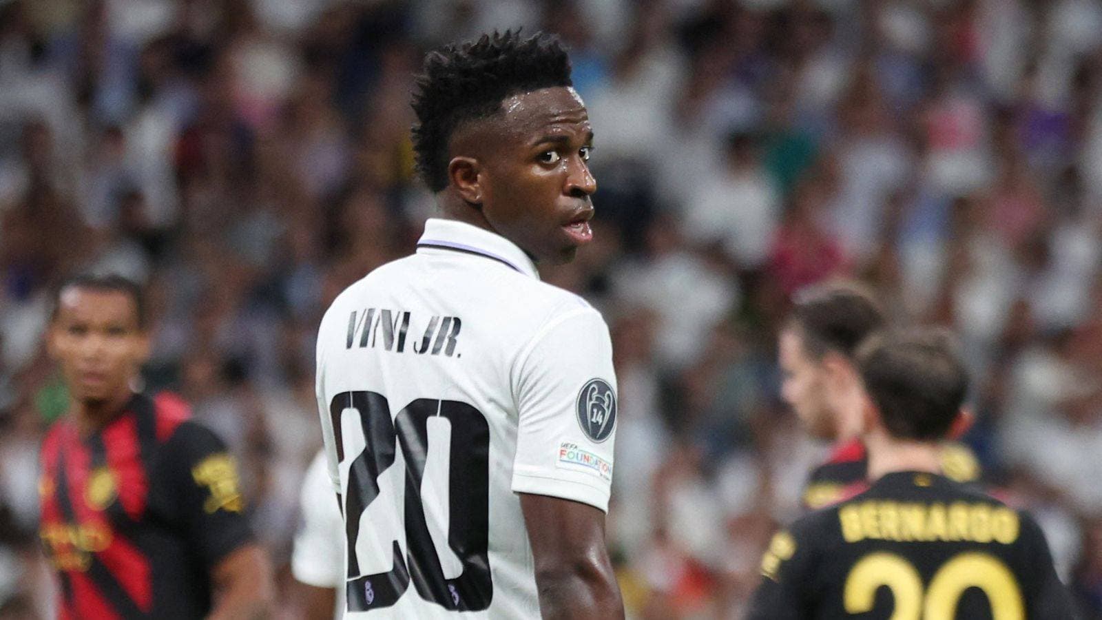 فينيسيوس المرشح الأوفر حظا للفوز بجائزة الكرة الذهبية. رويترز