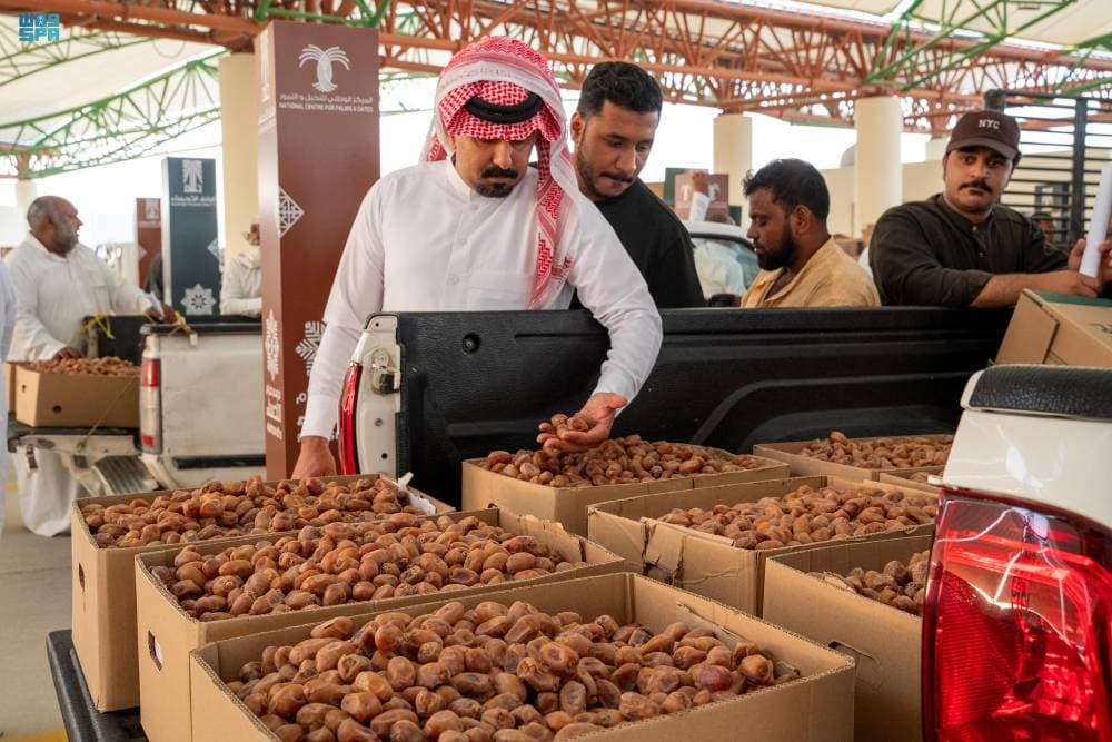 التمور في الأحساء .. محصول زراعي ارتبط بالإرث الثقافي والاجتماعي