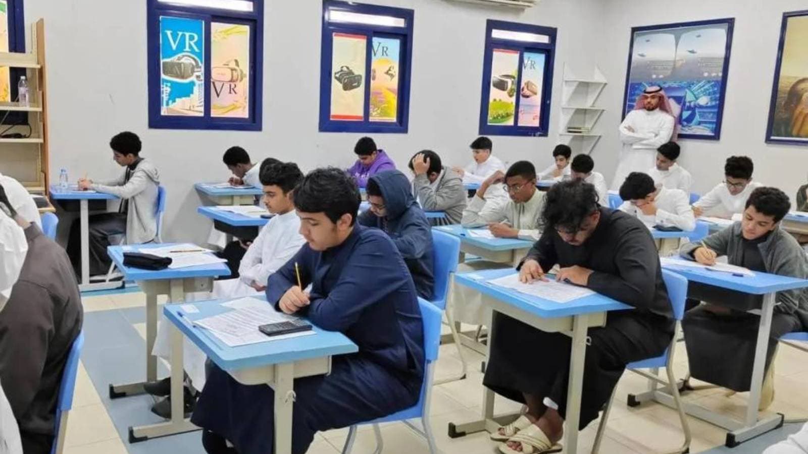 عقد إلكتروني موحد لتسجيل طلبة المدارس الخاصة يلزم بدفع رسوم الدراسة في وقتها