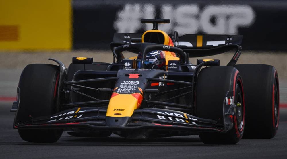 تطبيق سقف التكاليف في «فورمولا 1» عند 215 مليون دولار بسبب ارتفاع الأجور