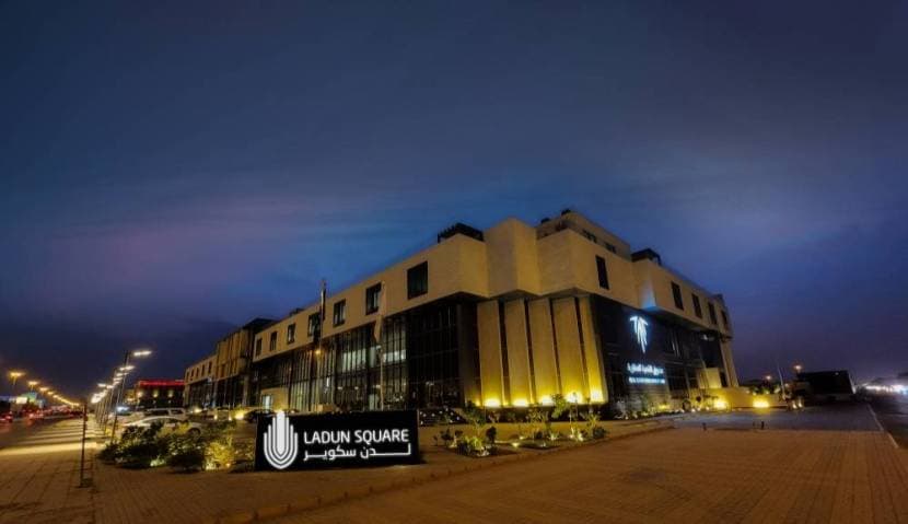 "لدن" : ترسية مشروع "ذا بوينت أبها" على شركة تابعة مقابل 645.6 مليون ريال