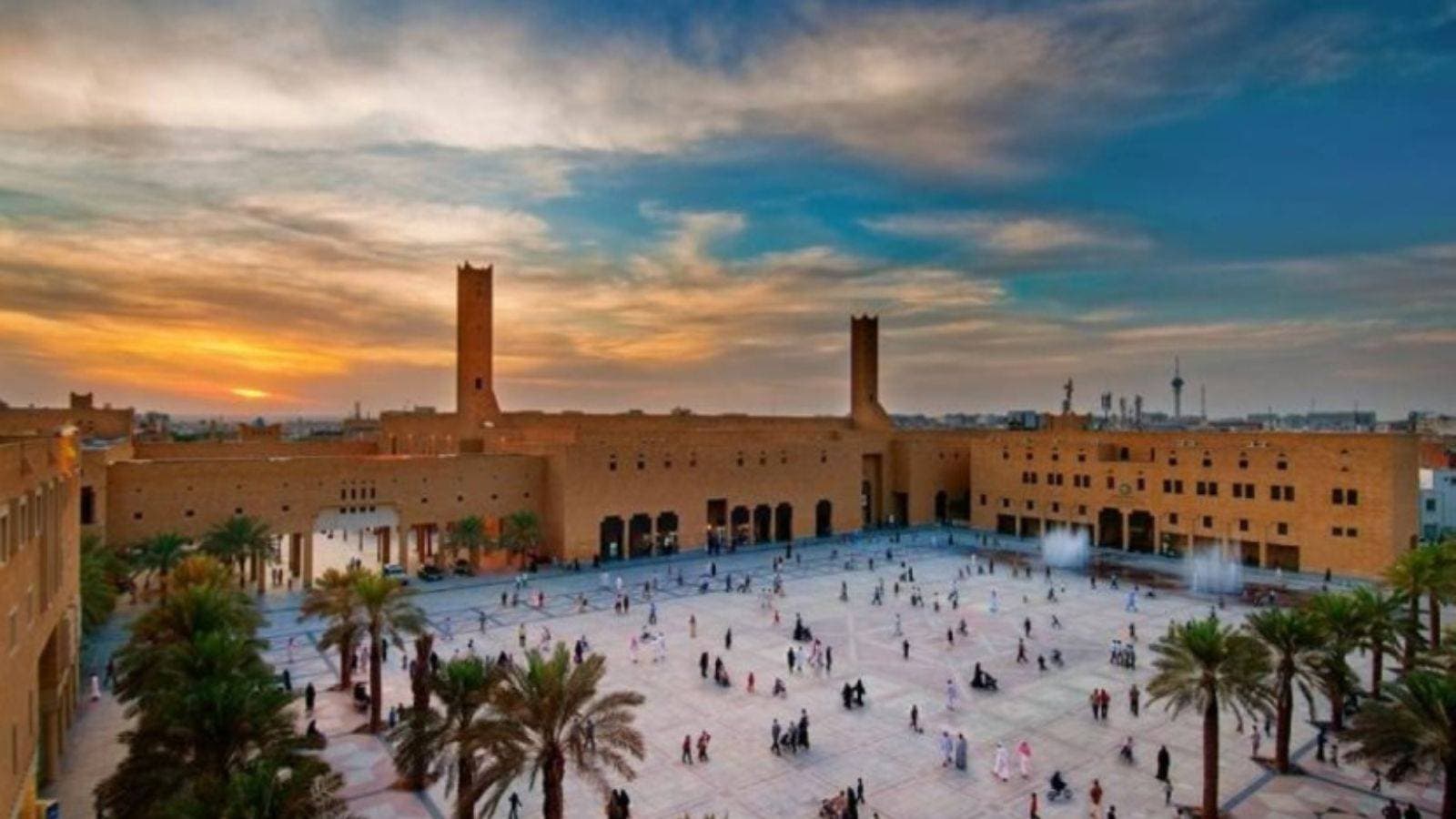 "الرياض للتعمير" تتقدم بطلب زيادة رأس المال بعد استحواذها على أصلين عقاريين