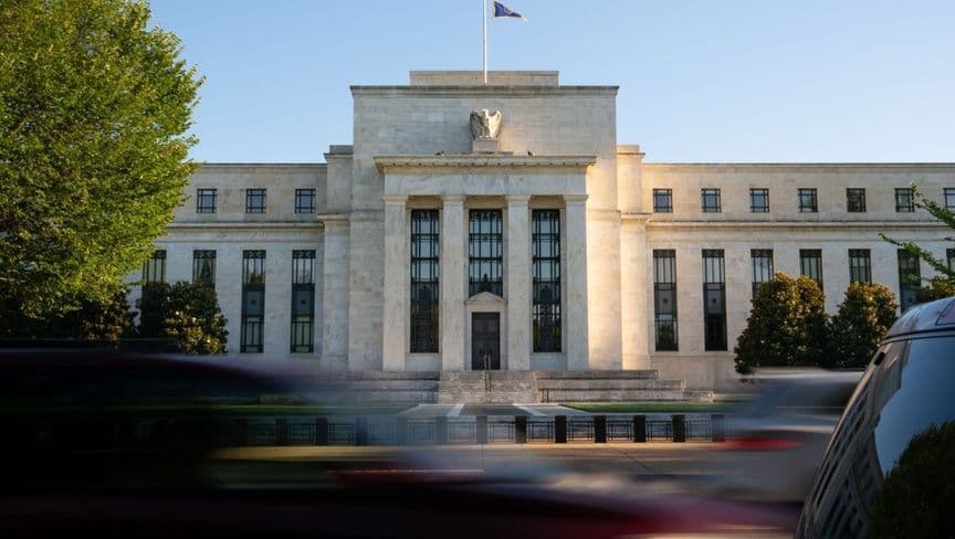 محضر اجتماع الاحتياطي الفيدرالي في سبتمبر يظهر جدلاً حول مقدار خفض الفائدة